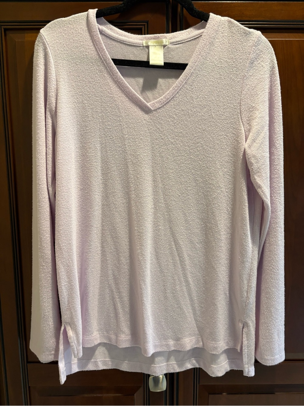 Matty M Light Lavender V-neck Long Sleeve Top - L